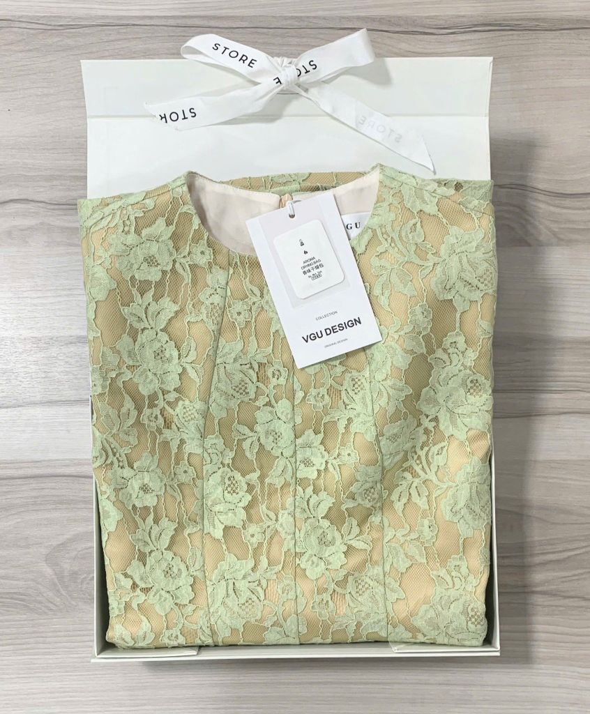 VGU0500 Đầm ren hoa sát nách (Xanh)