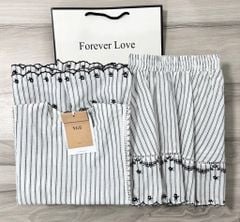 VGU0528 Set sọc thêu hoa viền sóng, CV ngắn