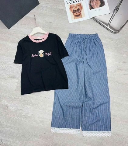 TB8414 - SET ÁO IN ĐEN - QUẦN DÀI SỌC