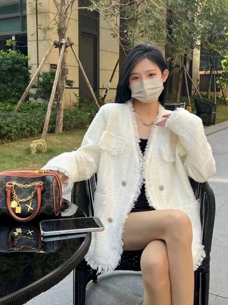 QCC1123 KHOÁC DẠ KEM PHỐI NÚT KIM LOẠI