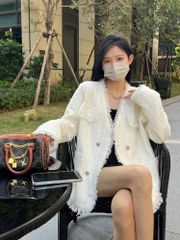 QCC1123 KHOÁC DẠ KEM PHỐI NÚT KIM LOẠI