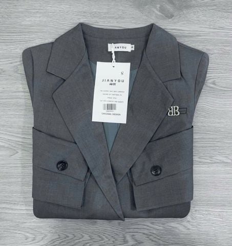TB2991- Áo Vest QC đính logo BB Xám (áo lẻ)