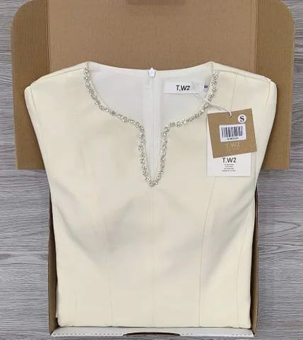 KS0326 ĐẦM TK PHỐI VIỀN ĐÁ (KEM)