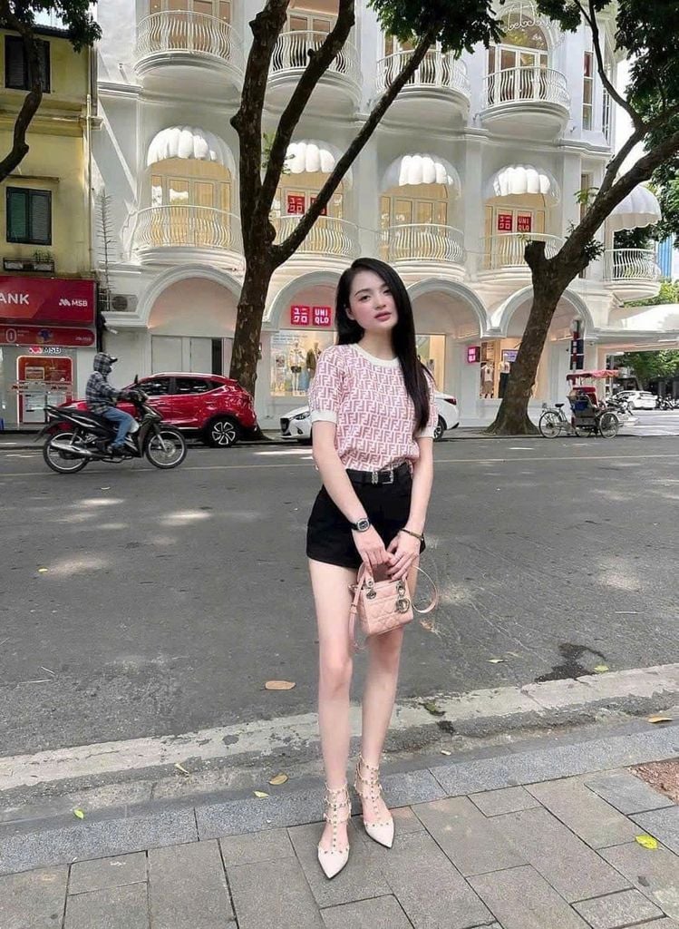 TQ7178 - Set áo len QC, quần short Đen CC G6