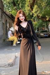 VRA0221 - Đầm body cổ bèo eo đính hoa Đen
