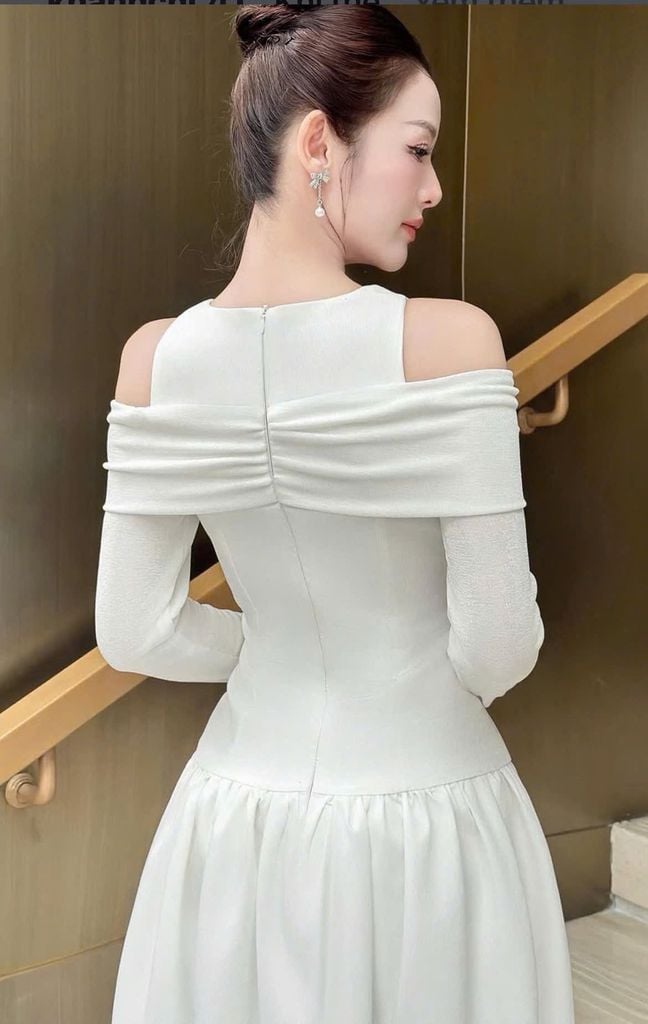 VRA0292 ĐẦM TK HỞ VAI TAY DÀI (TRẮNG)
