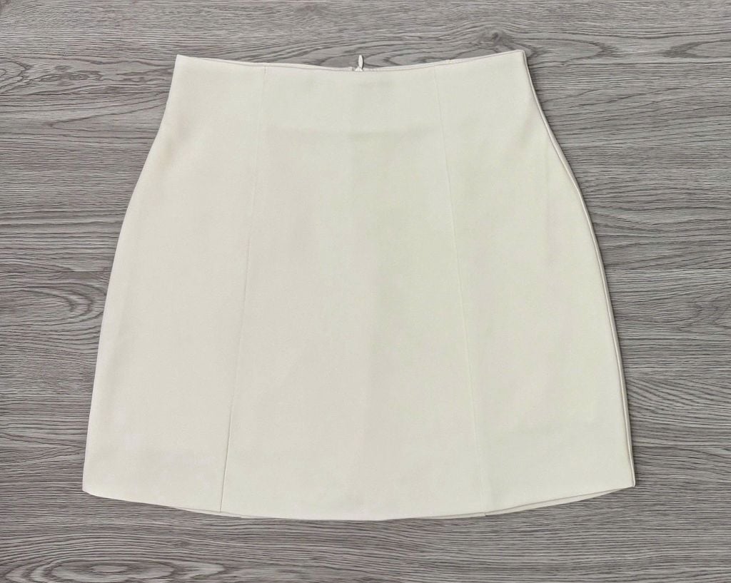 KS0118 CHÂN VÁY A BASIC (KEM)