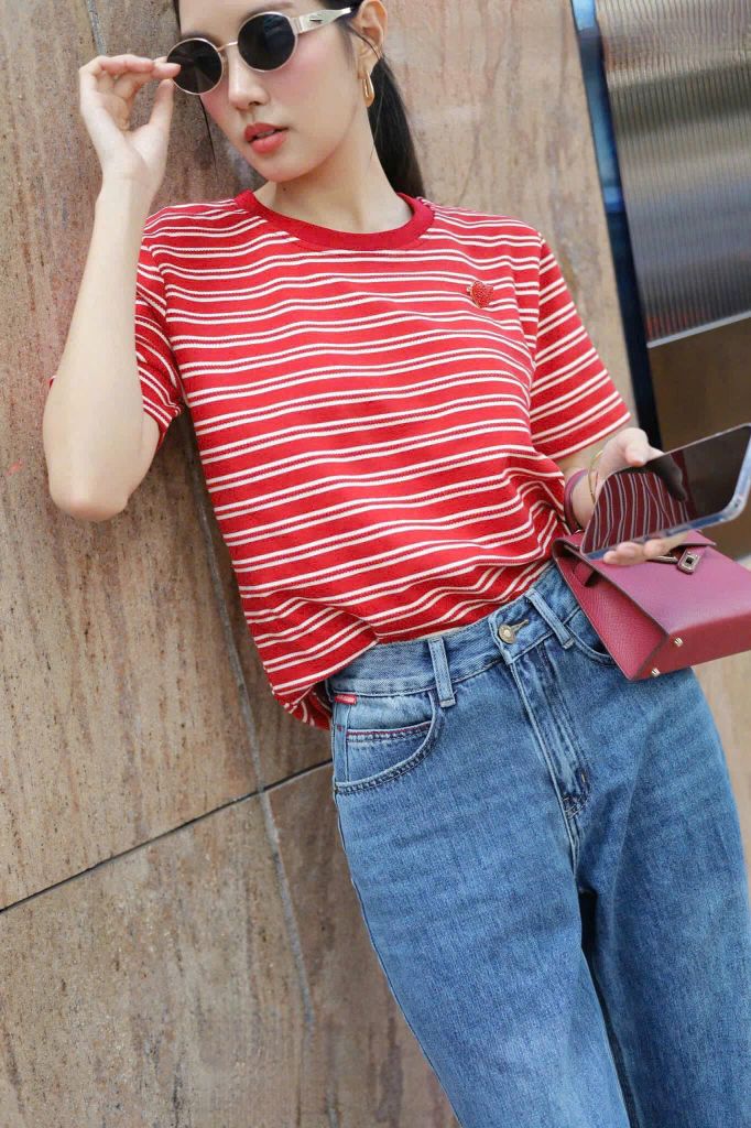 VGU9029-Áo thun tay ngắn sọc Đỏ