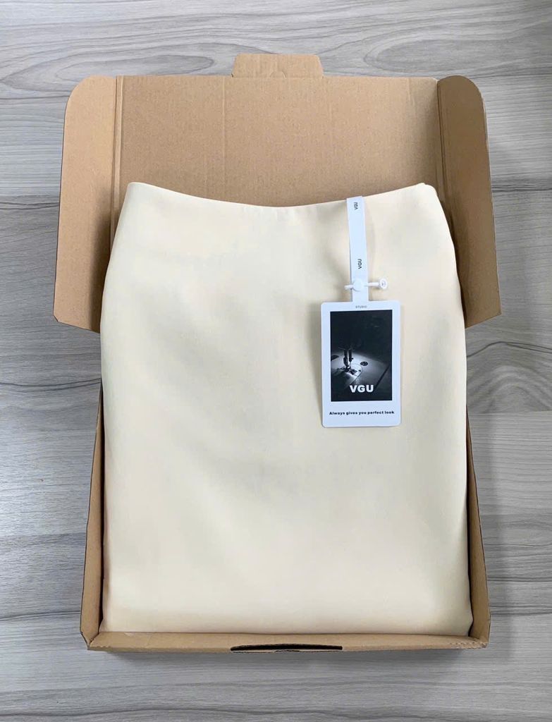 VGU9055 - Chân váy dài kem
