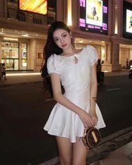 VGU9171 - Đầm tay phồng cột dây trắng
