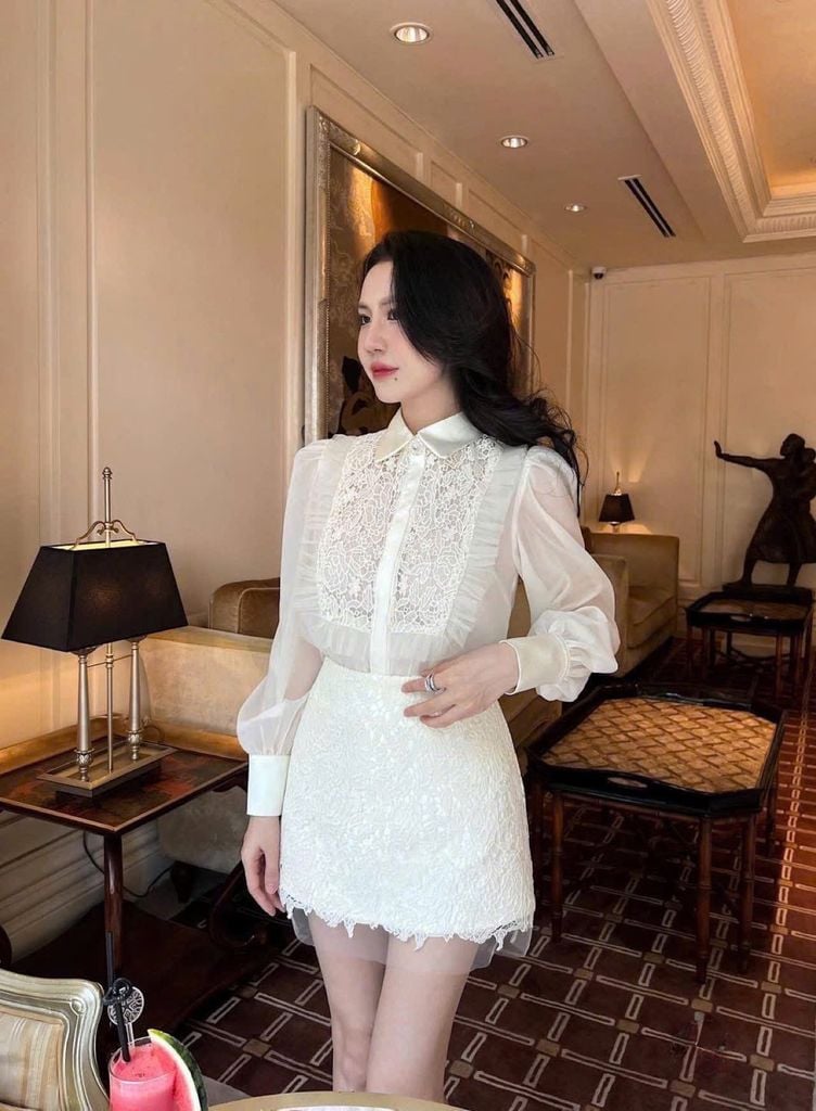 VGU9207-Set áo tơ ngực phối ren, CV phối lưới CC