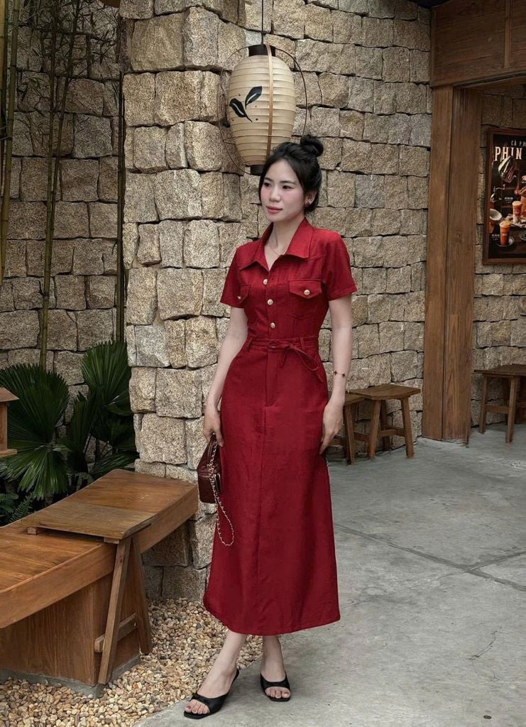 VGU9133-Đầm dài phối túi Đỏ (kèm dây cột eo)