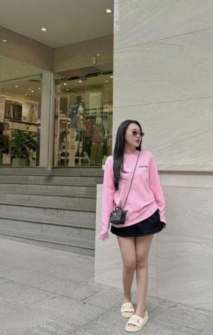 VRA0349 - Set QC Cao Cấp Áo Tay Dài Hồng + Chân Váy Đen