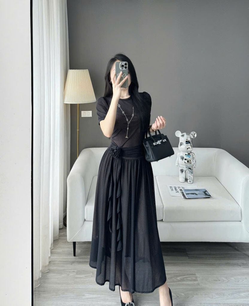 VRA0374 ĐẦM REN PHỐI HOA EO (ĐEN)