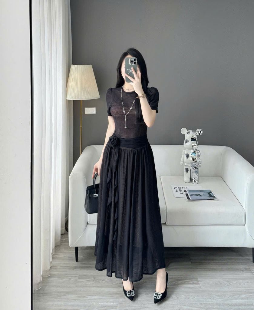 VRA0374 ĐẦM REN PHỐI HOA EO (ĐEN)
