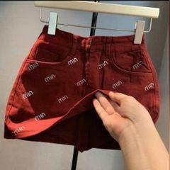 VGU9607 CHÂN VÁY NGẮN ĐÍNH ĐÁ (ĐỎ)