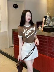 VGU9732-Set áo thun nâu in chữ, CV ngắn Trắng