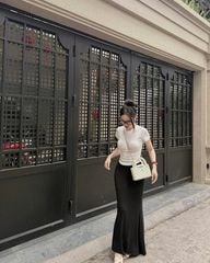 VGU9737 - Set Body Áo Trắng - Chân Váy Dài Đen