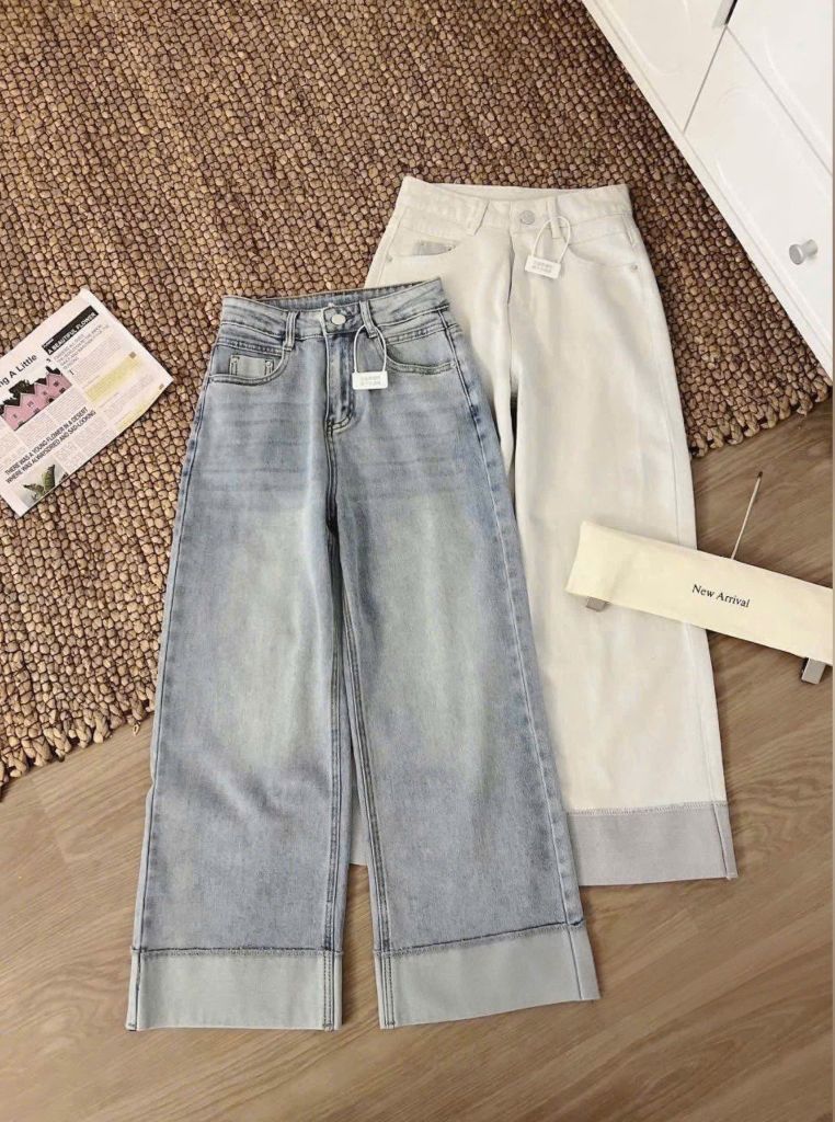 VGU9738 - Quần Jean Gấp Gấu Xanh