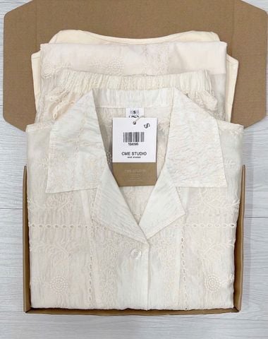 TQ4050-Set tơ thêu CC Kem ( áo cổ vest+áo thun 2dây+CV dài )