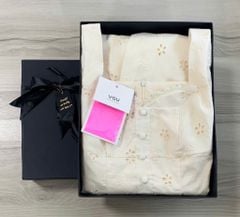 VGU9795 ĐẦM HOA THÊU NÚT BỌC (KEM)