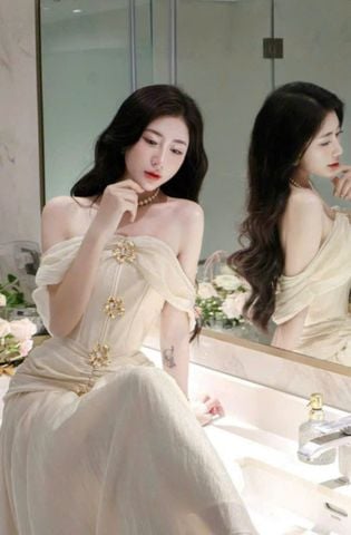 VGU9918 ĐẦM TK BẸT VAI TAG HOA (KEM)