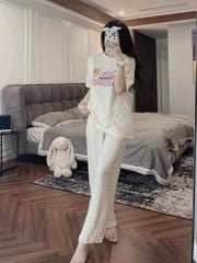 TQ4118-Set áo thun in chữ, quần dài chấm bi +dây cột tóc