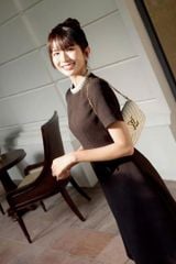 TB7930-Đầm dài viền cổ kết ngọc Đen