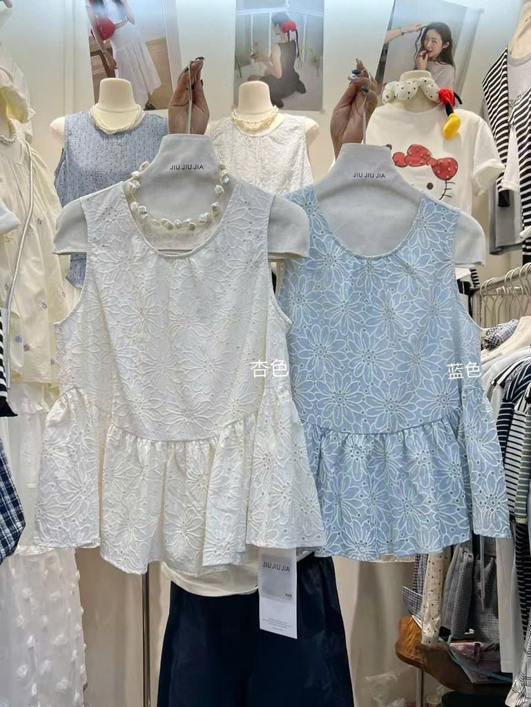 LEN2346 ÁO HOA CỘC TAY THÊU CHỈ NỔI (TRẮNG)