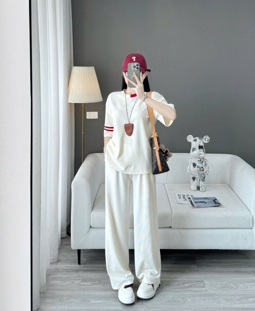 VGU9996-Set basic áo tay sọc phối cổ, quần suông Kem