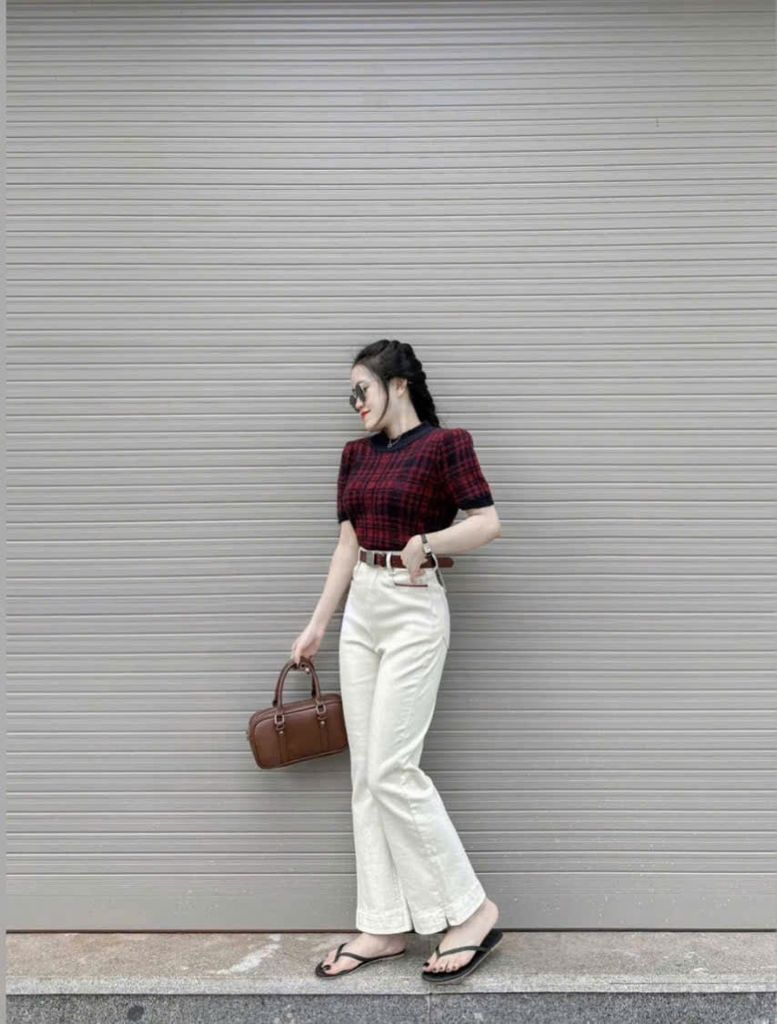 VGU0010-Quần Jean ống loe xẻ gấu Đen (quần lẻ-ko nịt)