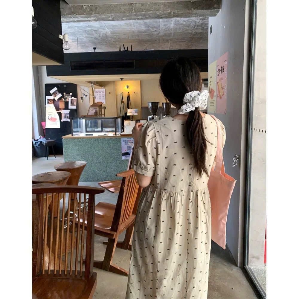 KS0607-Đầm suông linen họa tiết nơ Kem