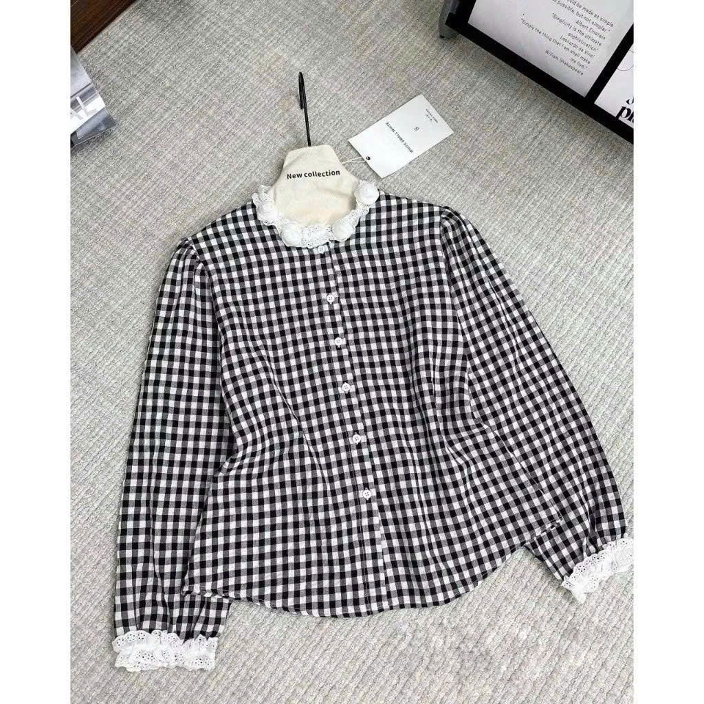 KS0610-Áo sơ mi caro cổ viền ren đính hoa (áo lẻ)