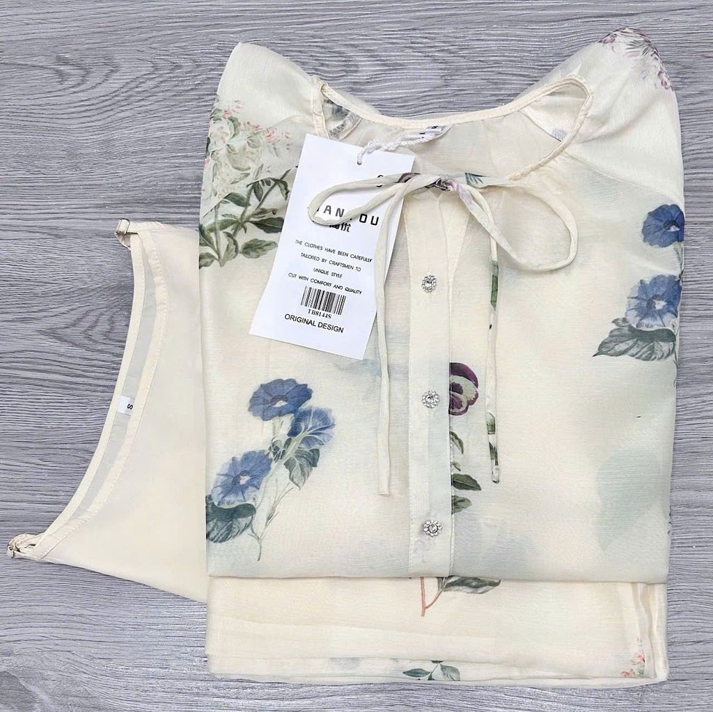 TB8144 SET TƠ HOA QUẦN SHORT (KEM)