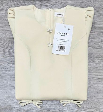 TB8220-Đầm xòe ngắn eo đính nơ Kem