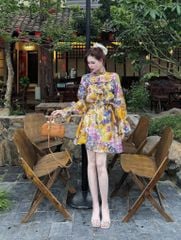 VGU9017- Đầm hoa suông tay loe, ngực phối bèo