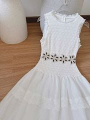 VGU0204 - ĐẦM TÙNG XÒE THÊU HOA