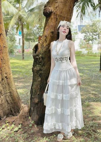 VGU0204 - ĐẦM TÙNG XÒE THÊU HOA
