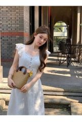 VGU0239 ĐẦM TRẮNG THÊU VIỀN REN