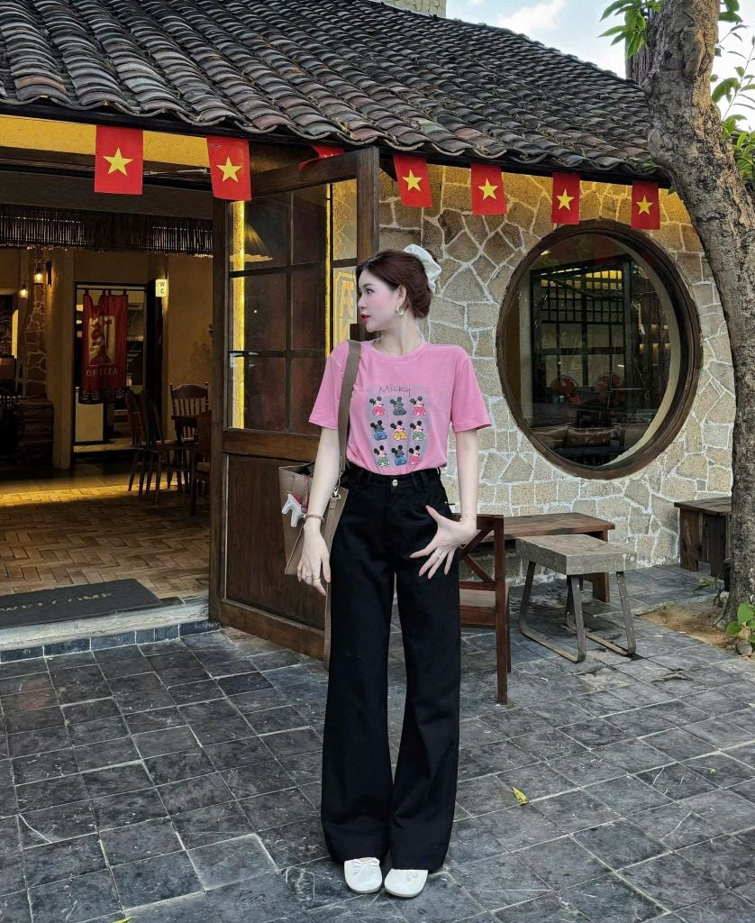VGU9432-Set áo micky hồng , quần jean CC (2 món)