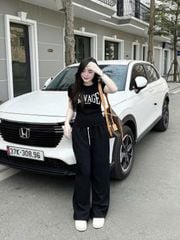 SKY8260-Set áo thun in chữ nhúng eo, quần suông phối cạp Đen