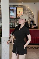 KS0728-Set thun Umi, áo nhúng eo+quần short thêu ngựa Đen