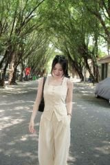 KS0731-Set áo cổ vuông phối nắp túi, quần dài Kem