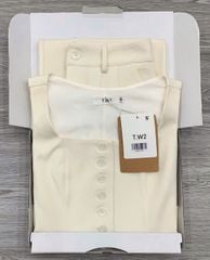 KS0731-Set áo cổ vuông phối nắp túi, quần dài Kem