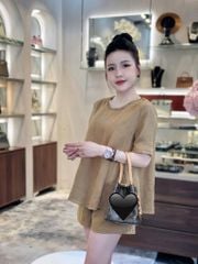 TQ4261-Set áo viền cổ kết cườm, quần short Nâu