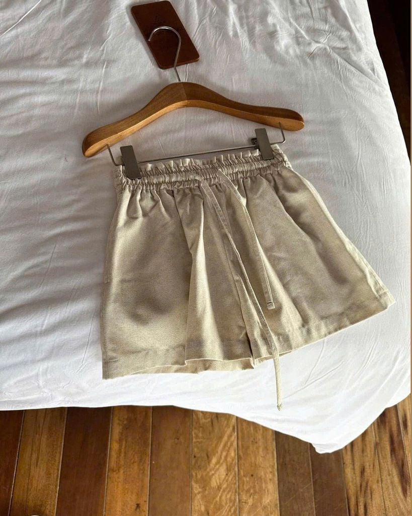 TQ4264-Quần short Kem