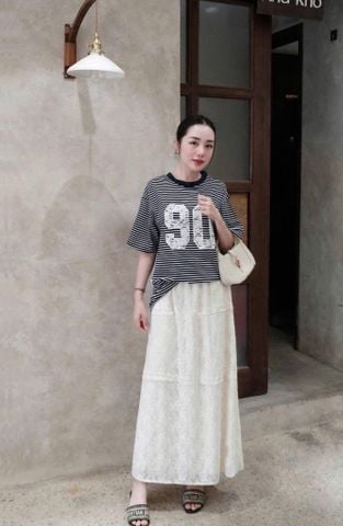 KS5118-Set áo thun sọc đen số 90, CV ren hoa Kem