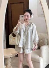 TB8320-Set caro nhí in hoa, áo nút ngọc+quần short