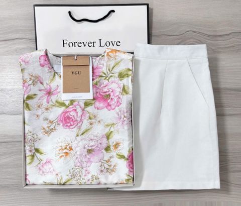 VGU0356-Set áo họa tiết hoa, quần short Trắng