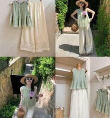 VGU0407-Set áo tơ babydoll xanh, quần suông thêu hoa lỗ CC Kem
